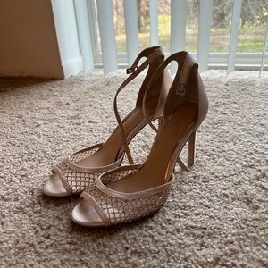 Badgely Mischka Jewel Justina Peep Toe Heeled Sandal With Ankle Strap Size 7.5